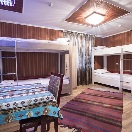 Inci Design Hotel & Hostel Şǝki Екстериор снимка